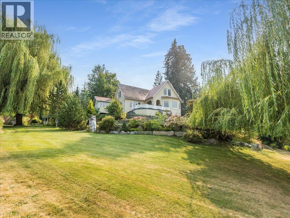 411 Hamilton Avenue, Nelson, BC, V1L 3G1 - 7