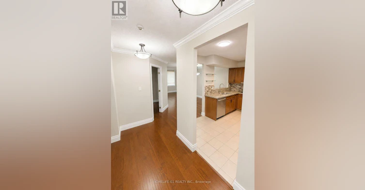 301-633 Bay Street, Toronto, ON, M5G 2G4 - 6