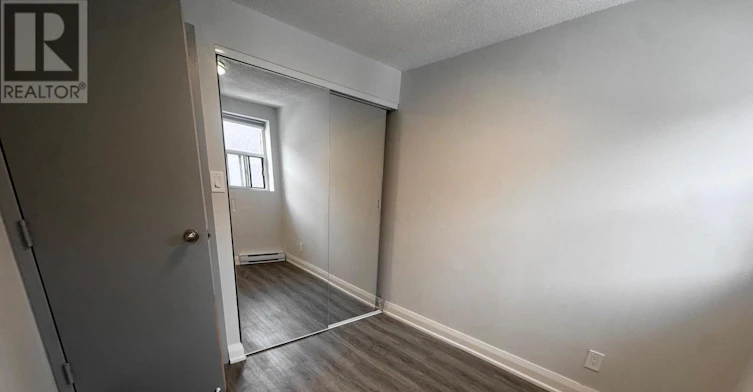 8-99 Bellevue Avenue, Toronto, ON, M5T 2N8 - 9