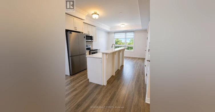 322-2 Adam Sellers Street, Markham, ON, L6B 1P2 - 2