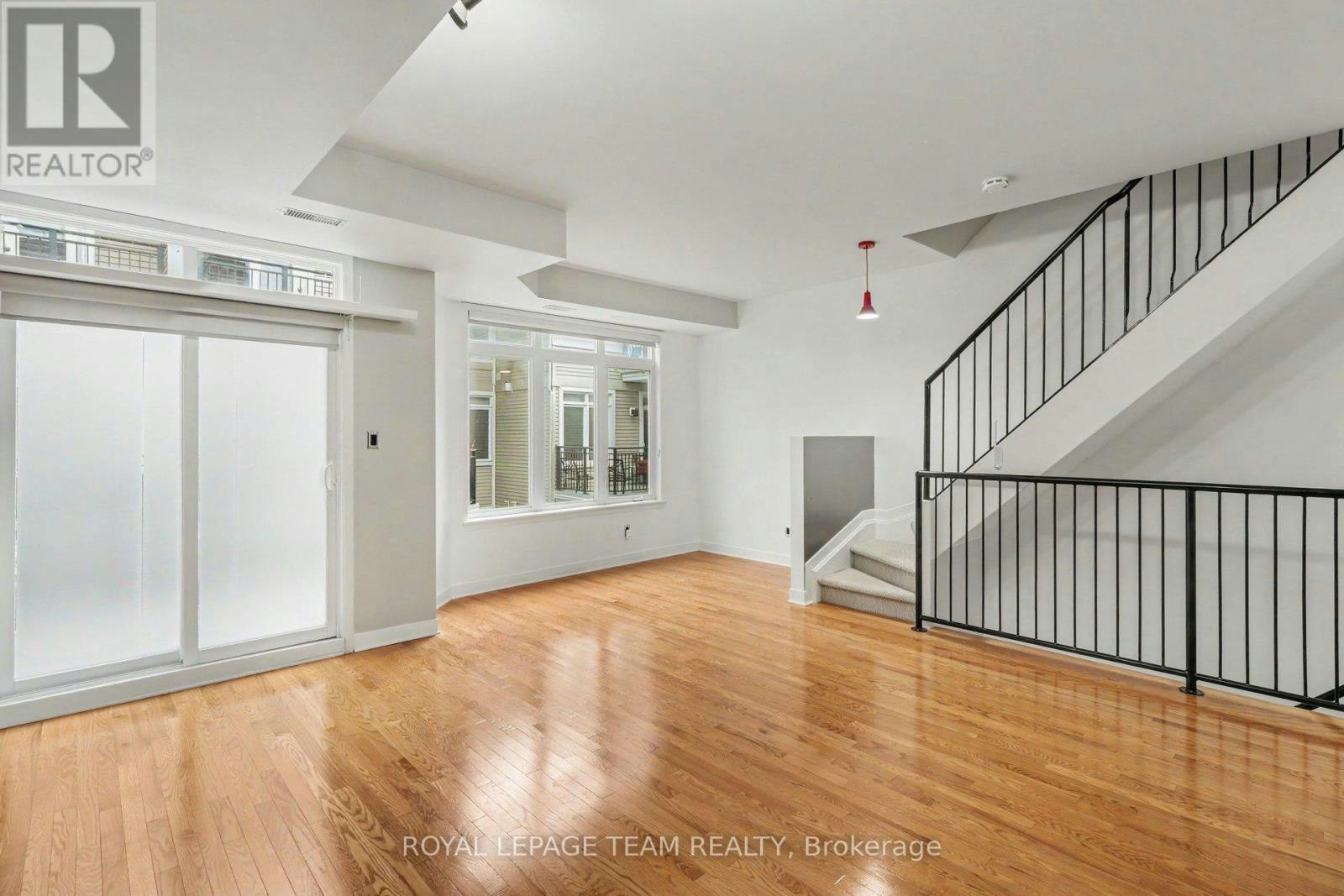 C-418 Nepean Street, Ottawa, ON, K1R 5G7 - 7