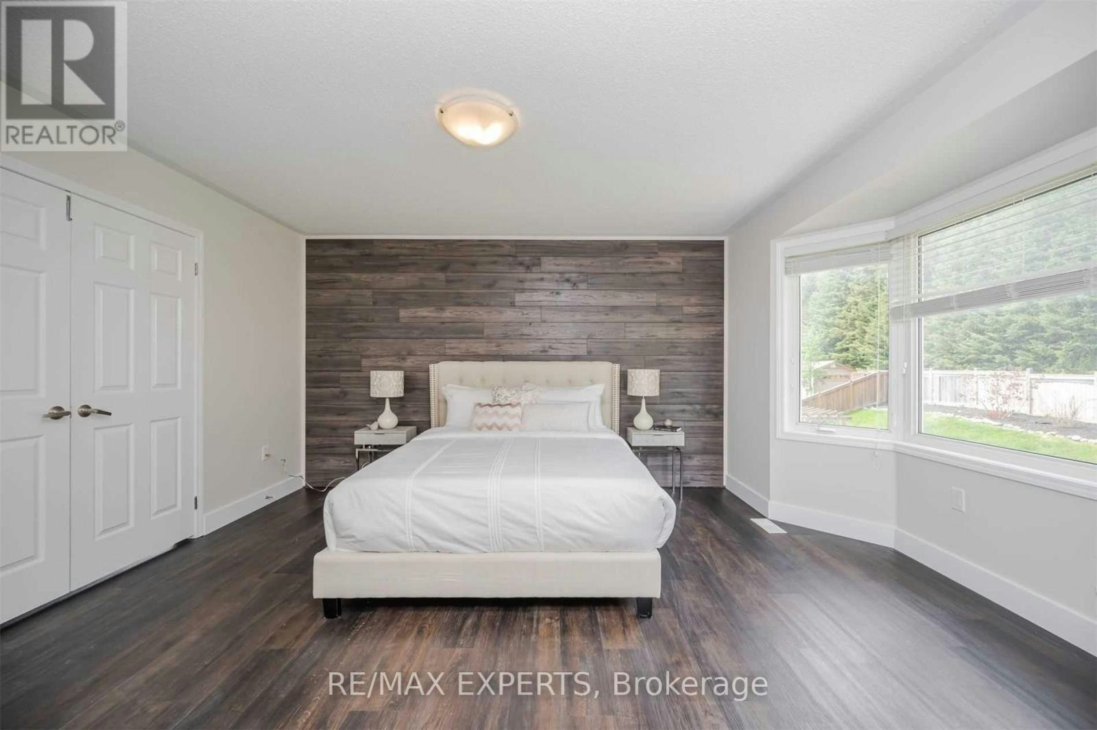 27 Mooney Trail, New Tecumseth, ON, L9R 0J4 - 18