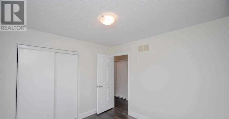27 Mooney Trail, New Tecumseth, ON, L9R 0J4 - 28