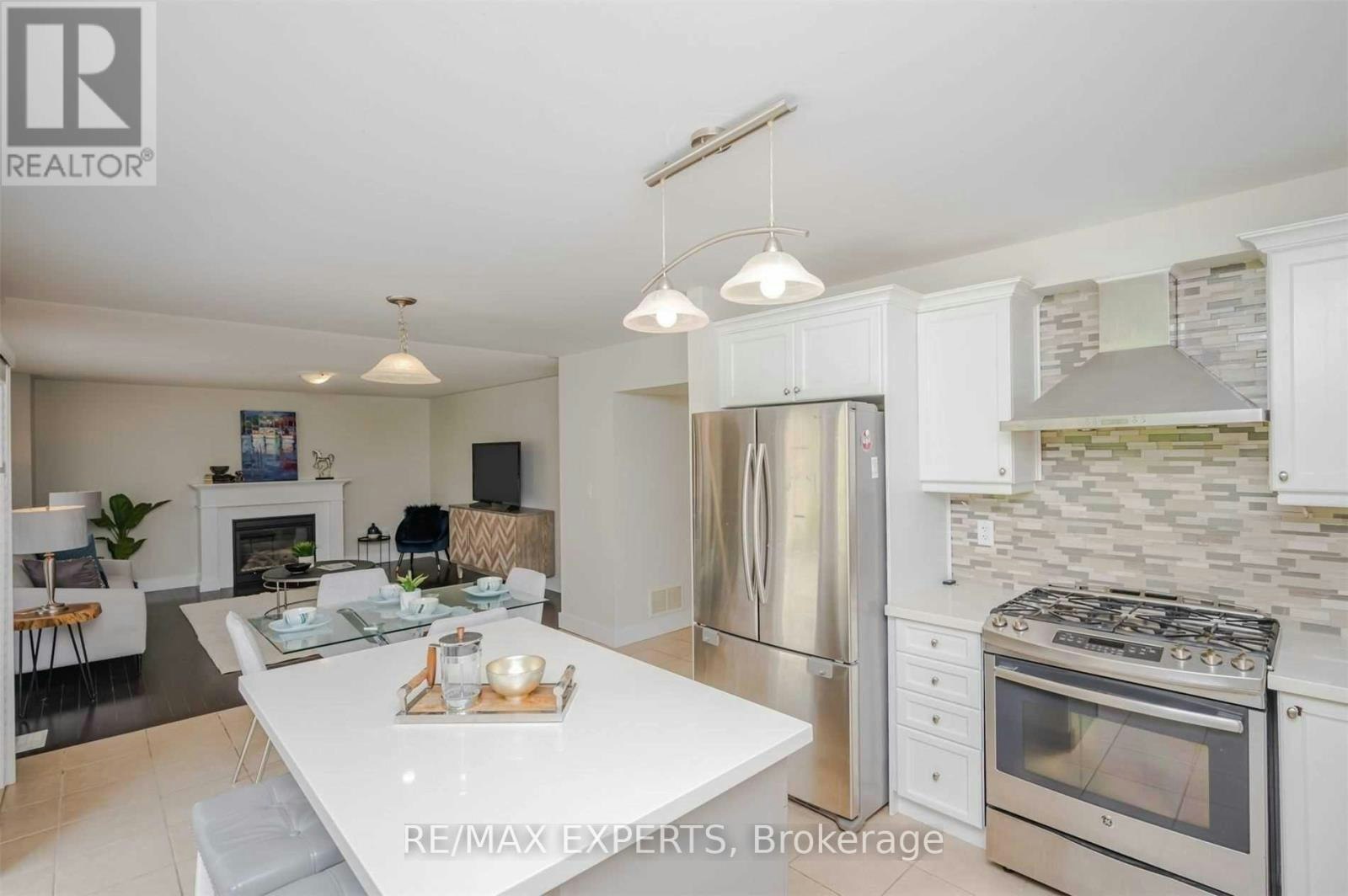 27 Mooney Trail, New Tecumseth, ON, L9R 0J4