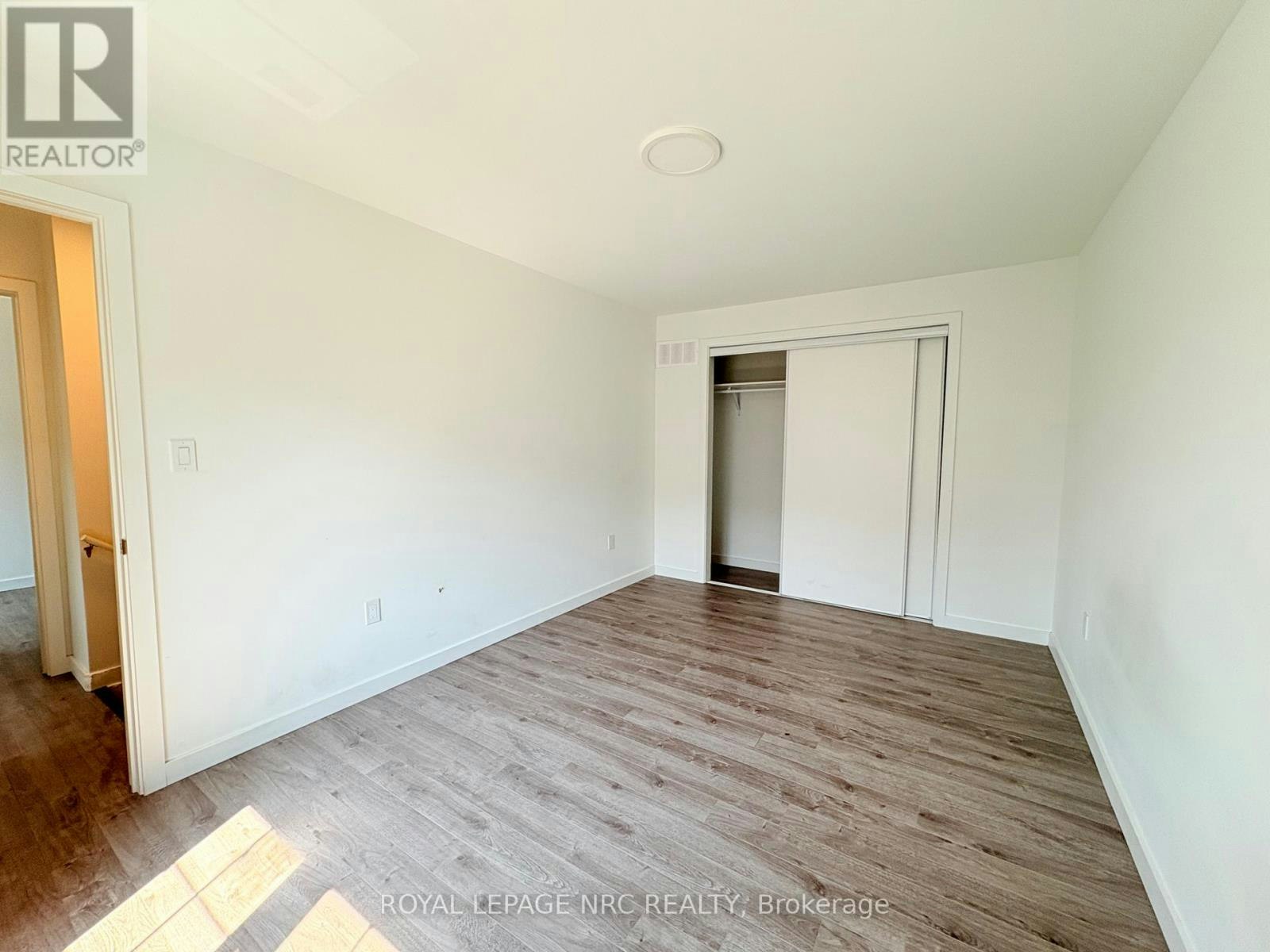 90 Highriver Trail, Welland, ON, L3C 0H6 - 4