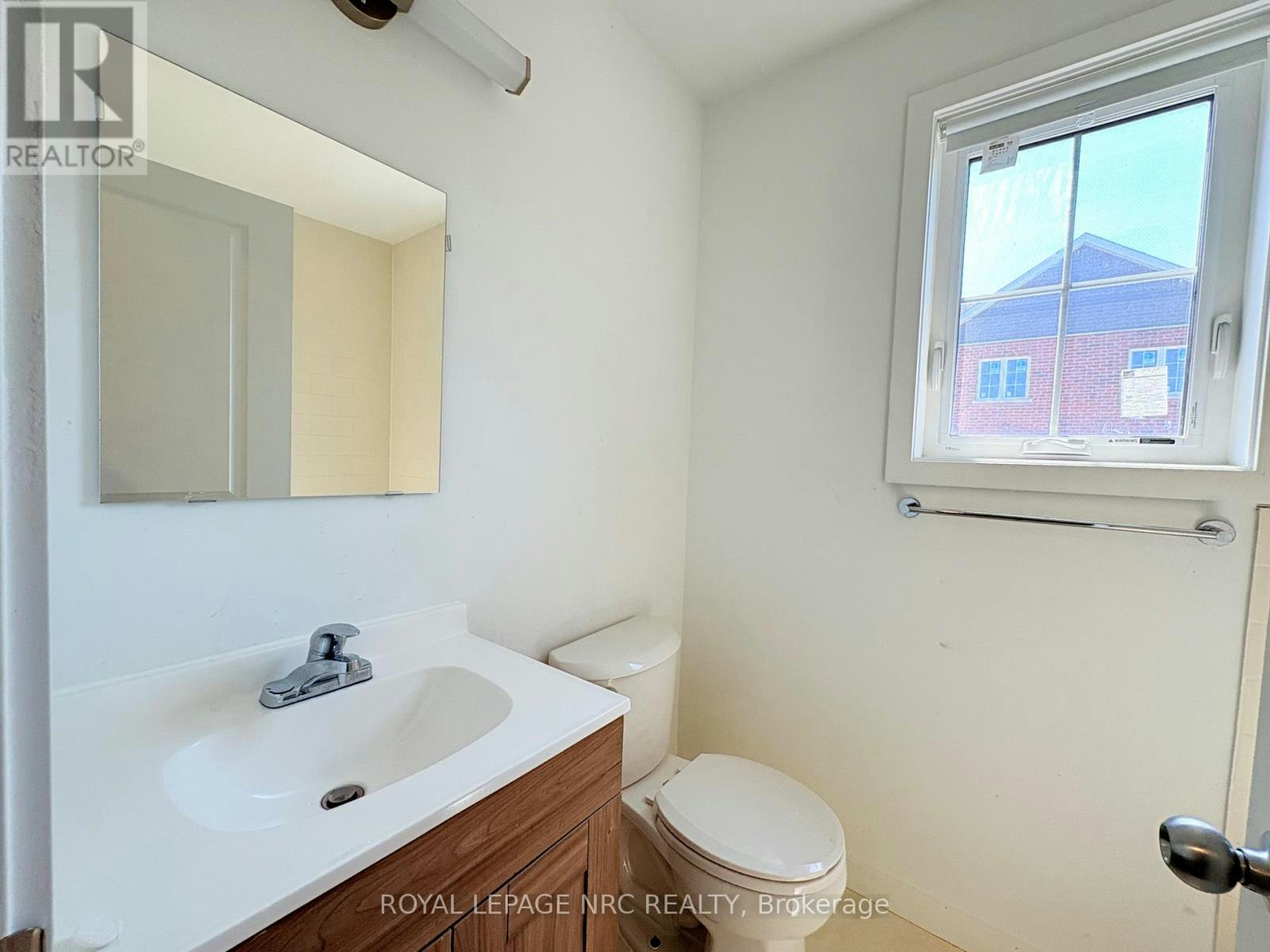 90 Highriver Trail, Welland, ON, L3C 0H6 - 14