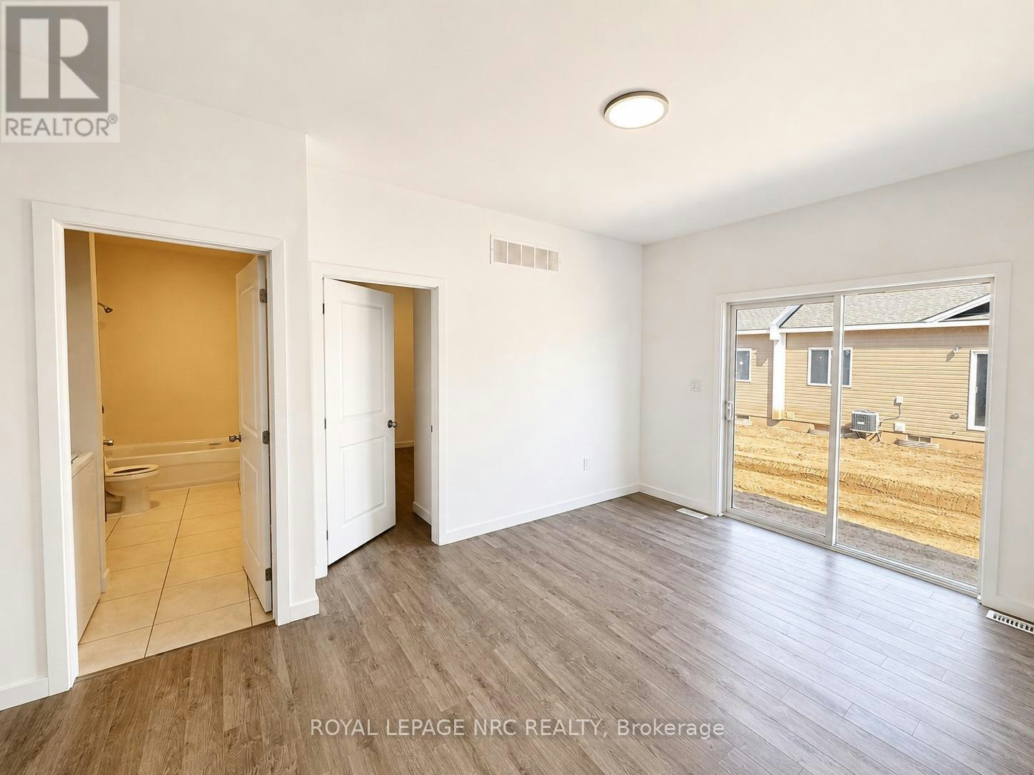 90 Highriver Trail, Welland, ON, L3C 0H6 - 9
