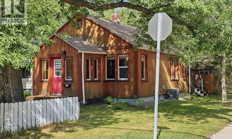 301 Taylor Street W