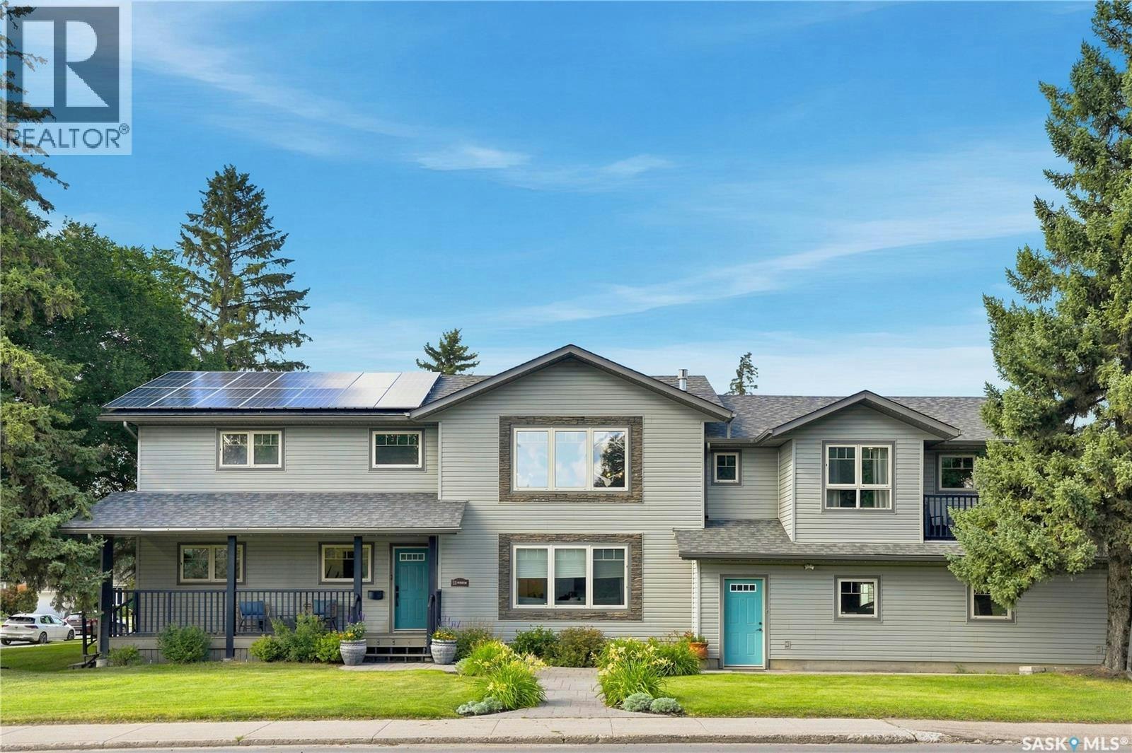 58 Moxon Crescent, Saskatoon, SK, S7H 3B9