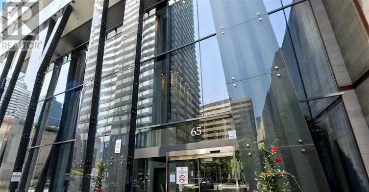 810-65 St Mary Street, Toronto, ON, M5S 0A6 - 5