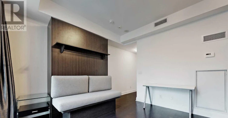 810-65 St Mary Street, Toronto, ON, M5S 0A6 - 9