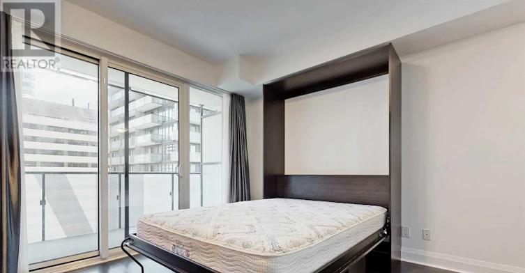 810-65 St Mary Street, Toronto, ON, M5S 0A6 - 15