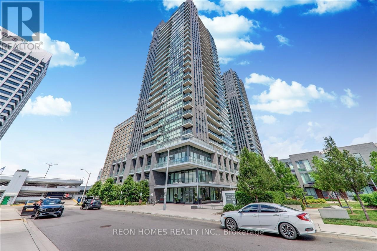 910-2 Sonic Way, Toronto, ON, M3C 0P2