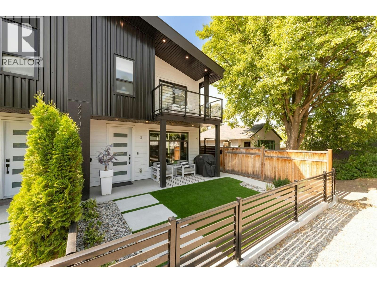 2-2274 Woodlawn Street, Kelowna, BC, V1Y 2T2