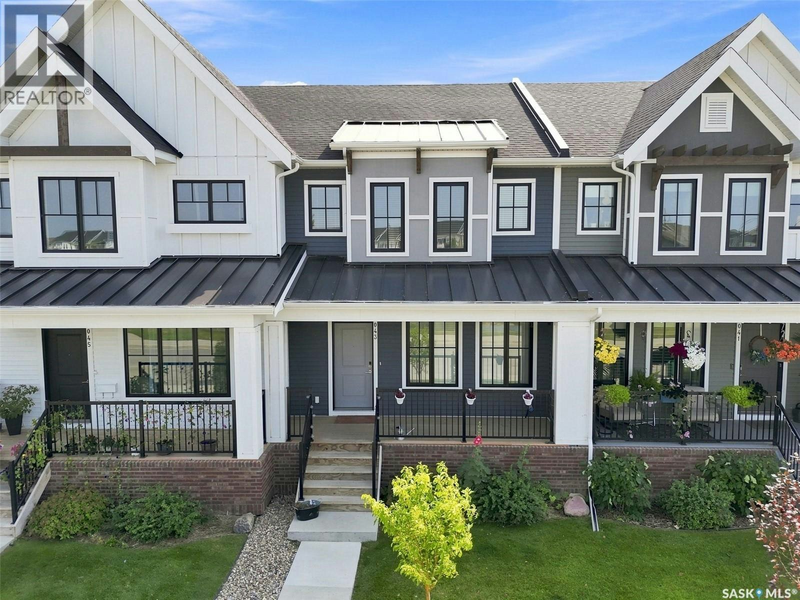 3043 Brighton Common, Saskatoon, SK, S7V 0Z5