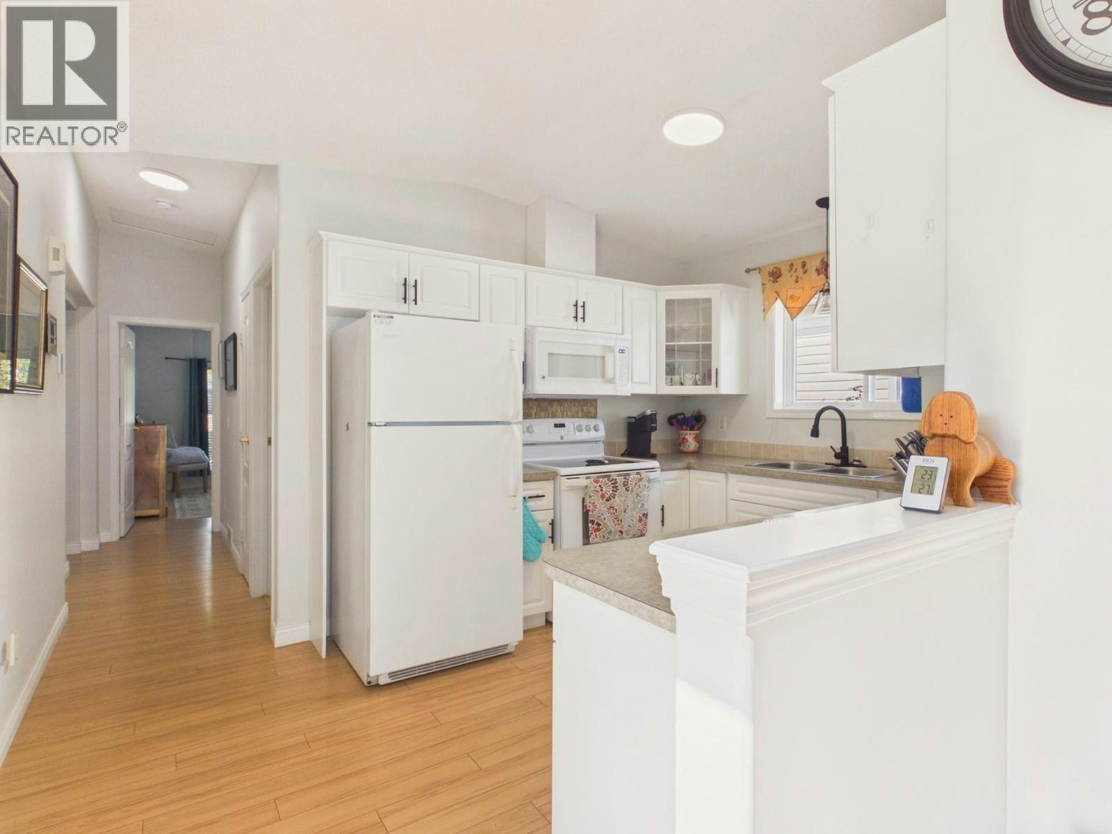 48-9400 115th Street, Osoyoos, BC, V0H 1V5 - 5