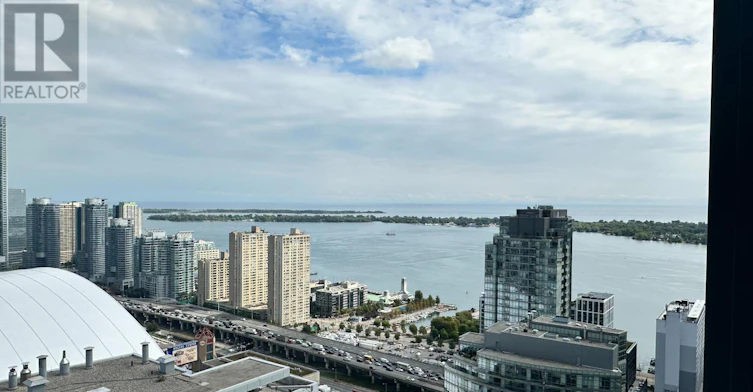 4205-1 Concord Cityplace Way, Toronto, ON, M5V 0X3 - 14