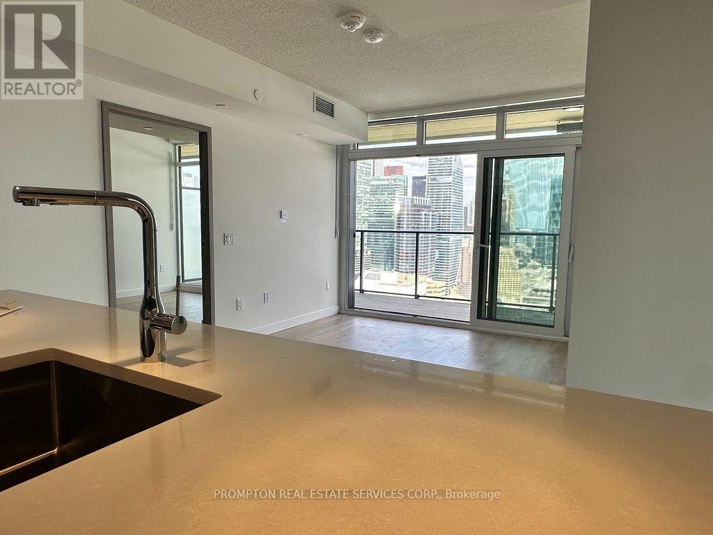 4205-1 Concord Cityplace Way, Toronto, ON, M5V 0X3 - 17