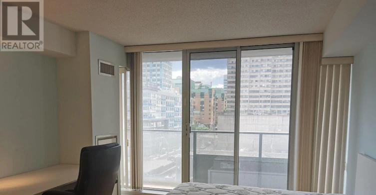 930-111 Elizabeth Street, Toronto, ON, M5G 1P7 - 7