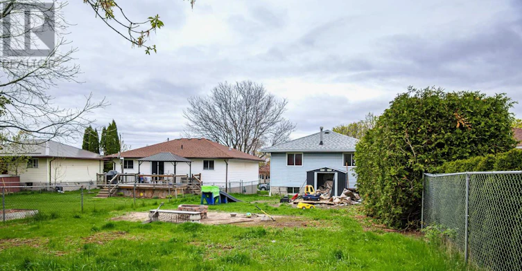 21 Pepper Avenue, Belleville, ON, K8P 4R2 - 11