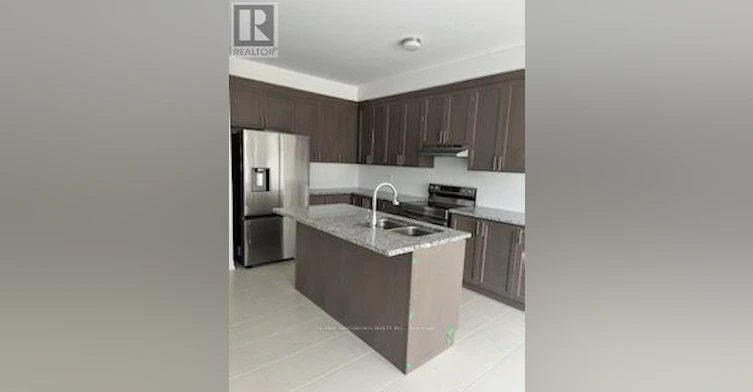 2061 Chris Mason Street, Oshawa, ON, L1L 0S5 - 4