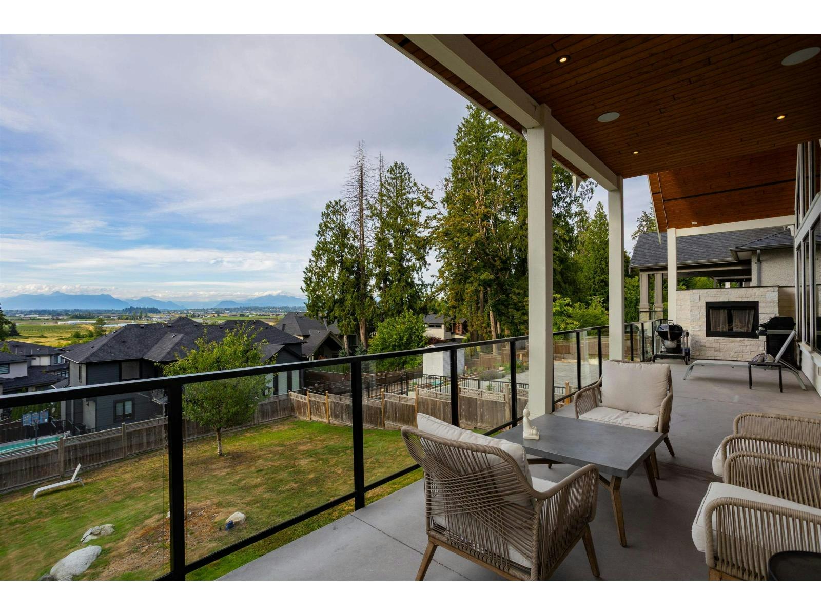 16671 30a Avenue, Surrey, BC, V3Z 0P9 - 32
