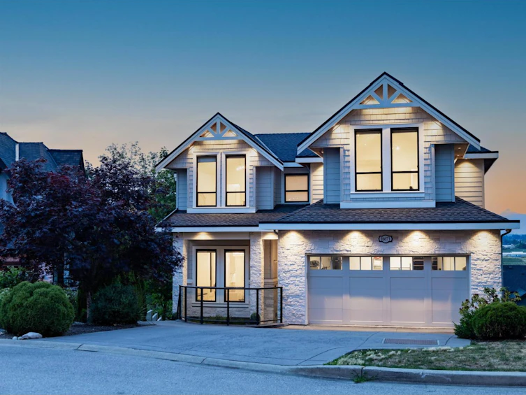 16671 30a Avenue, Surrey, BC, V3Z 0P9