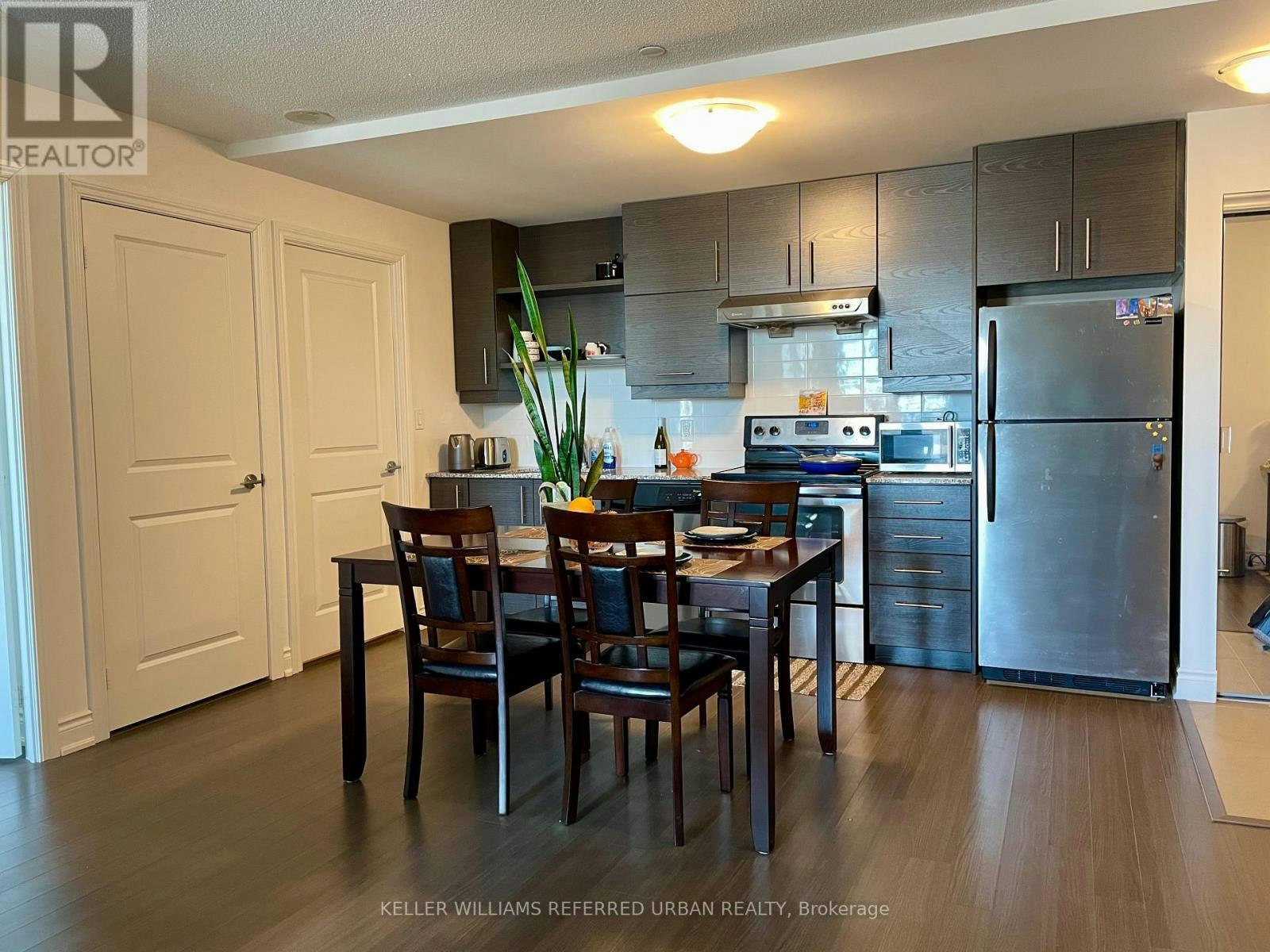 316-325 Park Road SOUTH, Markham, ON, L3T 0B8 - 2