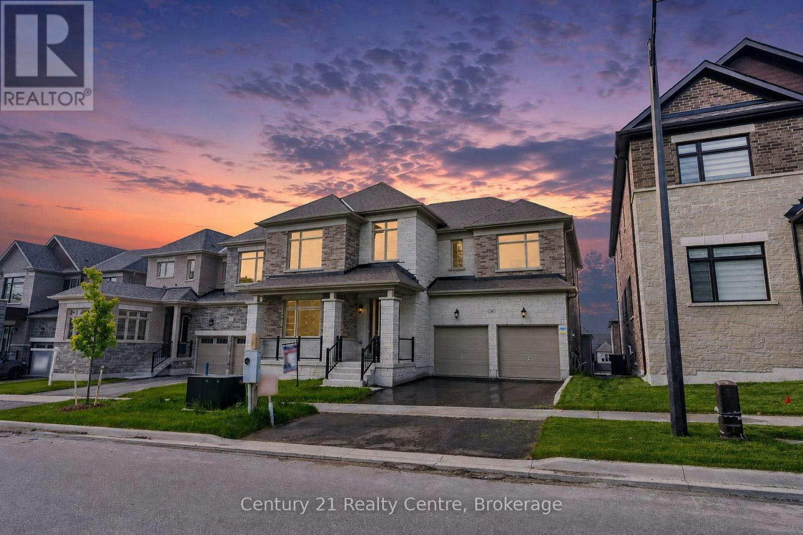 26 Hearn Street, Bradford West Gwillimbury, ON, L3Z 4N9