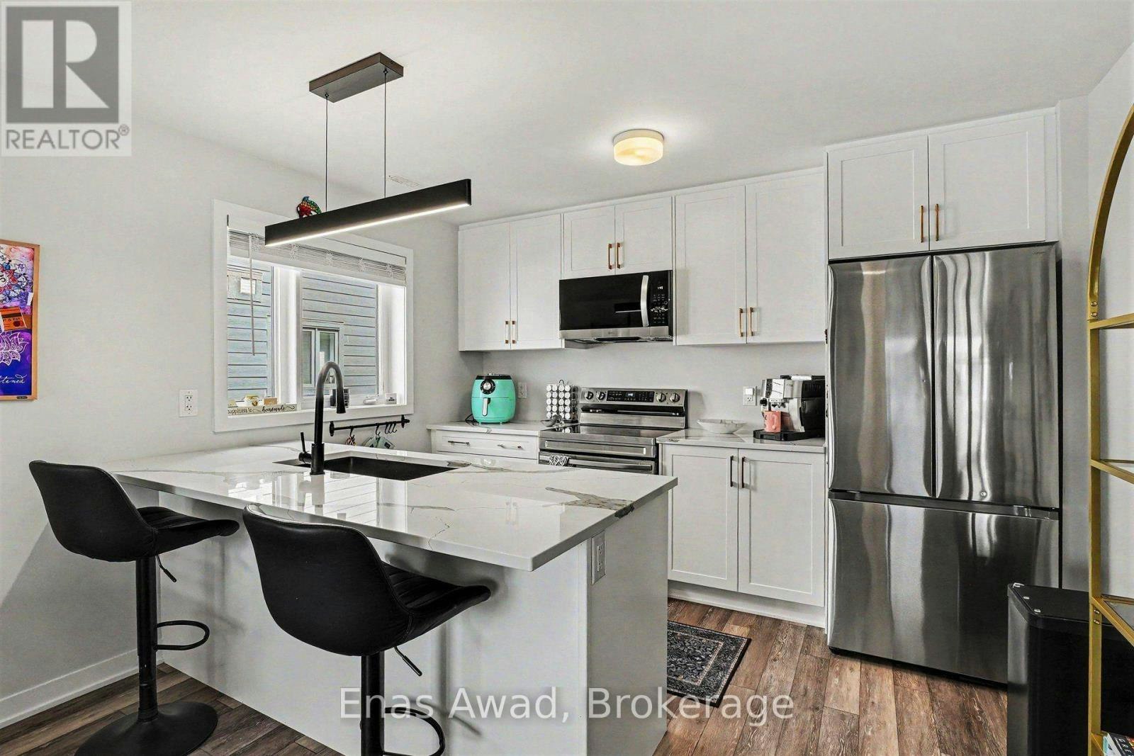 1-802 Lillian Freiman Private, Ottawa, ON, K2J 7K7 - 5