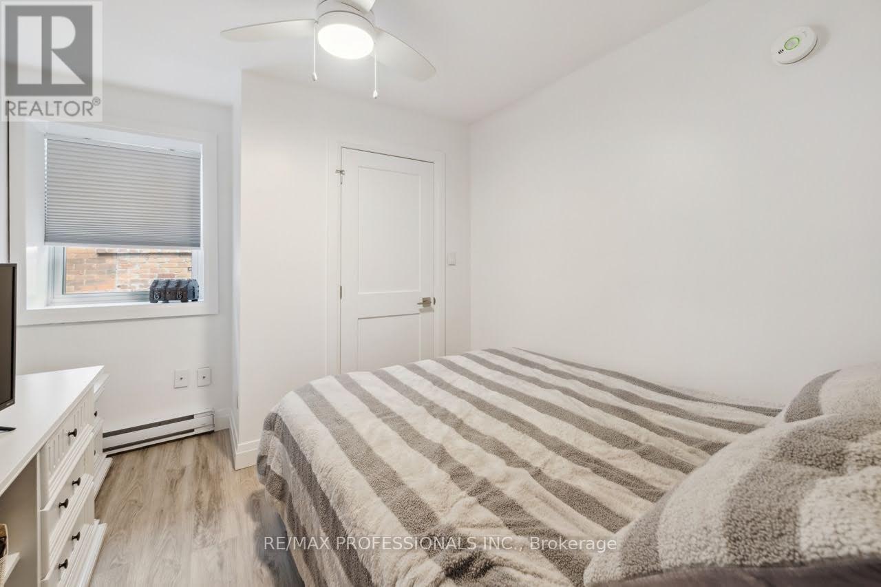 2-14 Manitoba Street, Bracebridge, ON, P1L 1S4 - 8