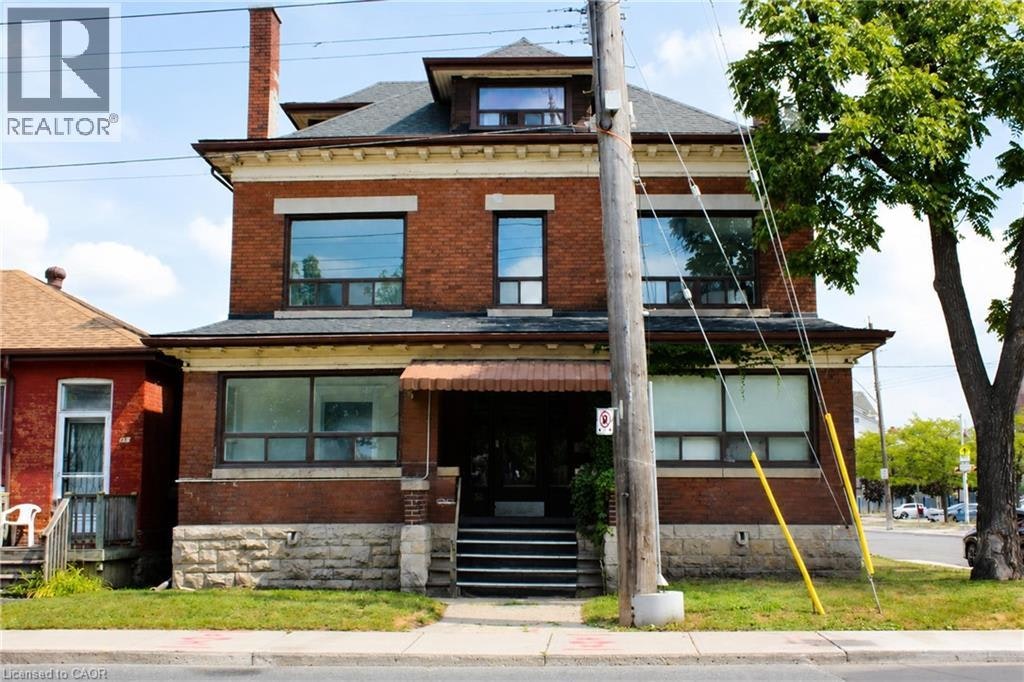 1-56 Wentworth Street N, Hamilton, ON, L8L 5V4