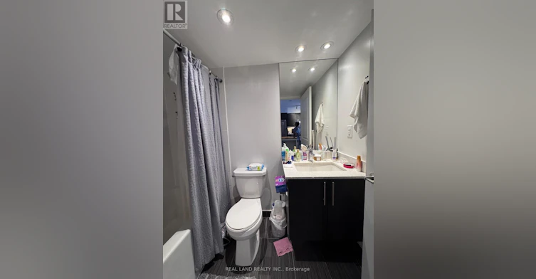 1111-400 Adelaide Street, Toronto, ON, M5A 1N4 - 10
