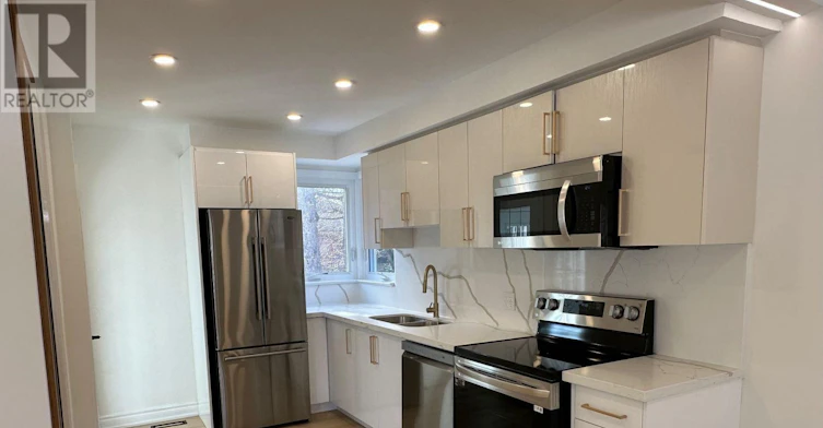 MAIN FLOOR-38 Cartier Crescent, Richmond Hill, ON, L4C 2N2 - 7