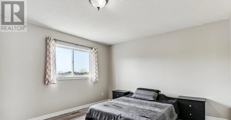 1117 Ashley Court, Innisfil, ON, L9S 1X1 - 19