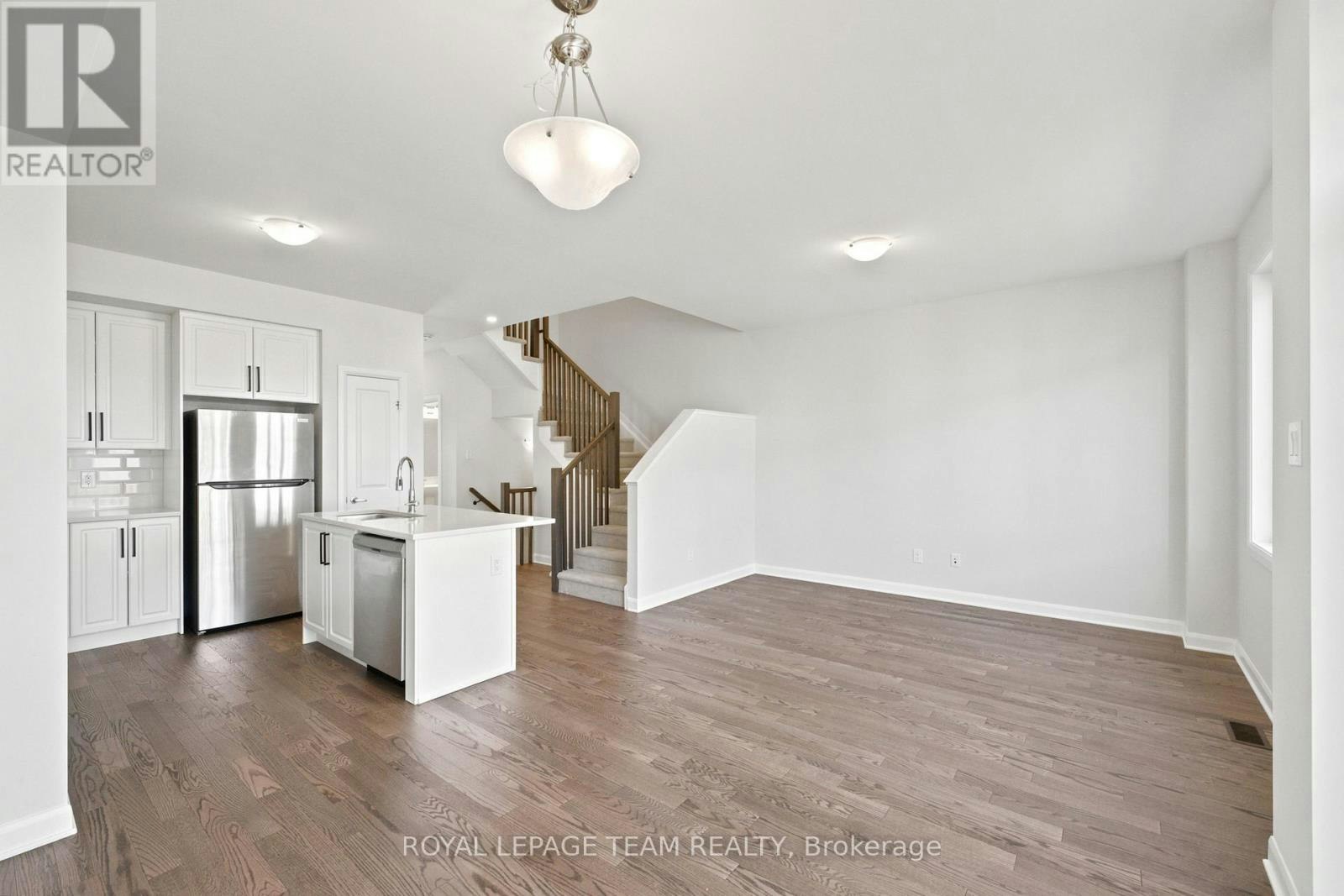 417 Silicon Way, Ottawa, ON, K2W 0K8 - 8