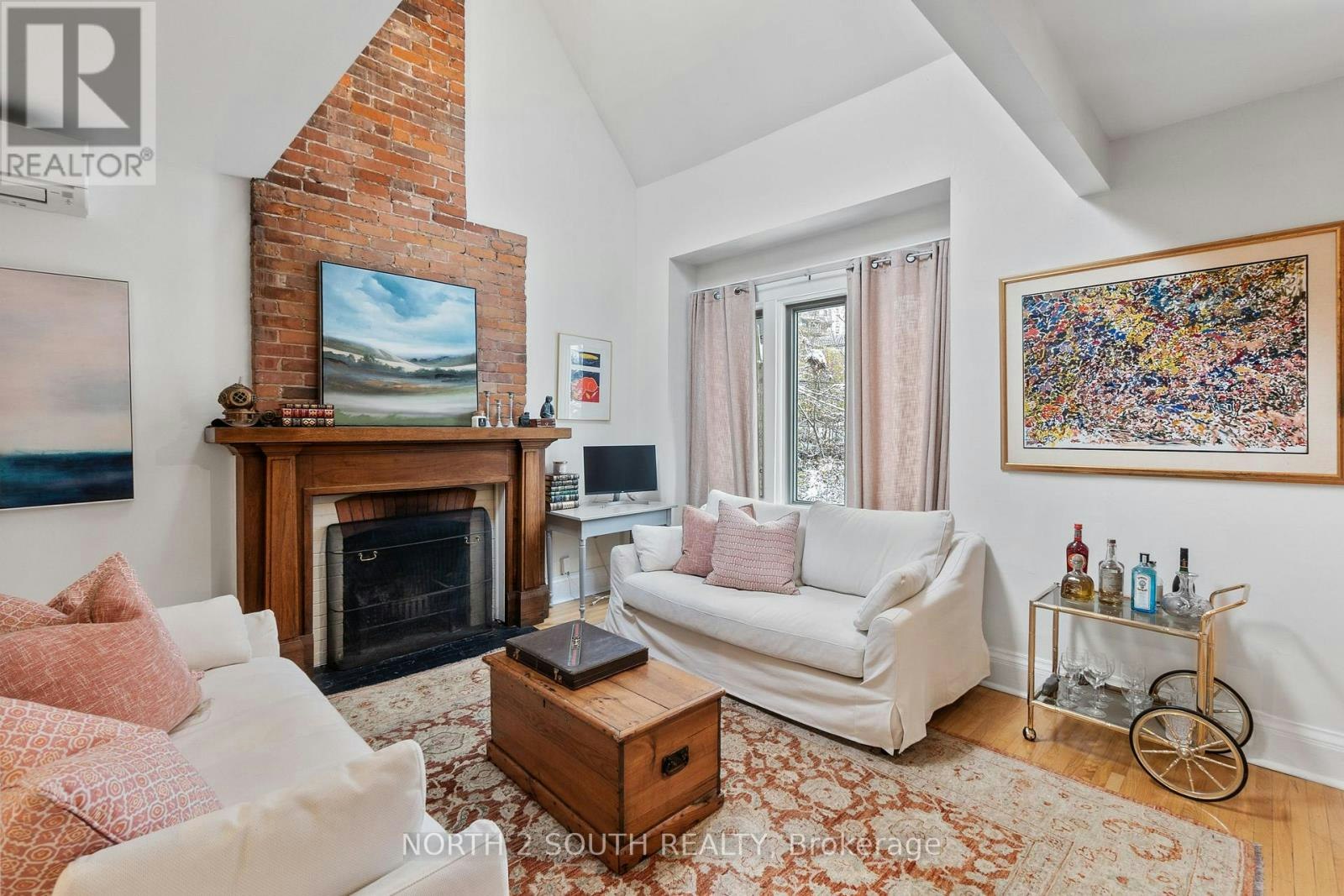 UPPER-161 Marlborough Place, Toronto, ON, M5R 3J5 - 14