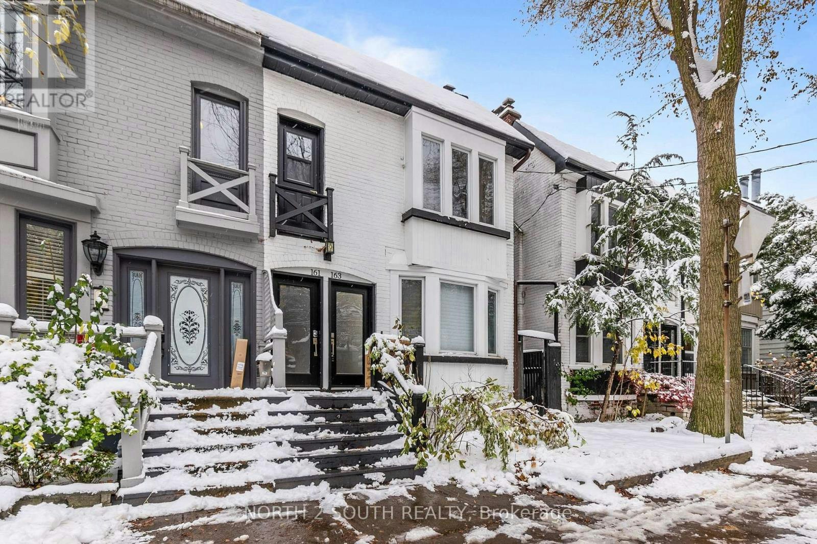 UPPER-161 Marlborough Place, Toronto, ON, M5R 3J5 - 3
