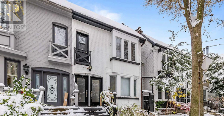 UPPER-161 Marlborough Place, Toronto, ON, M5R 3J5 - 3