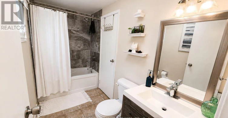 49 Lowder Place, Whitby, ON, L1N 8B8 - 16