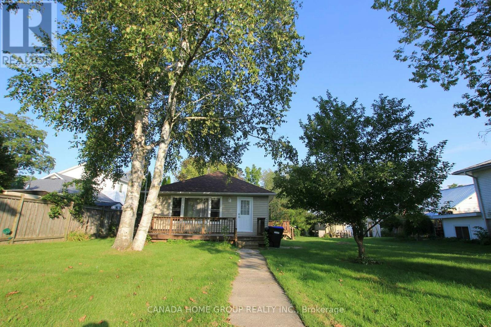 931 Goldie Street, Innisfil, ON, L0L 1C0