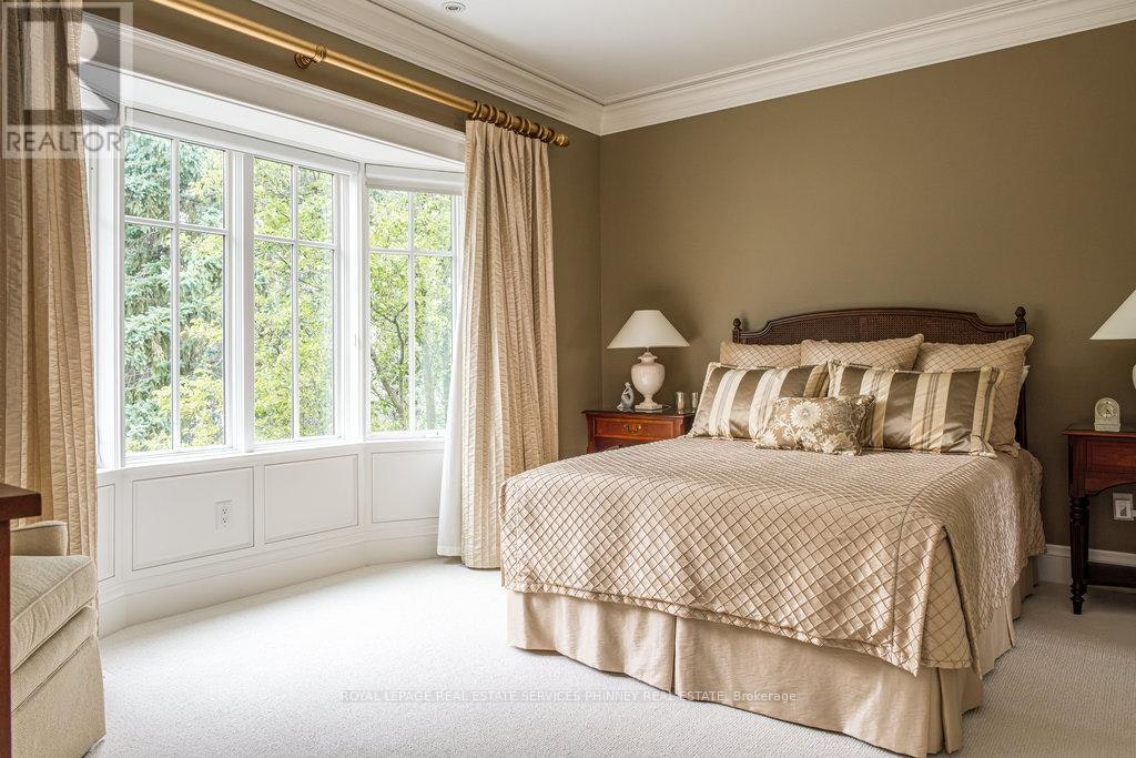 6 Ennisclare Drive W, Oakville, ON, L6J 4N2 - 28