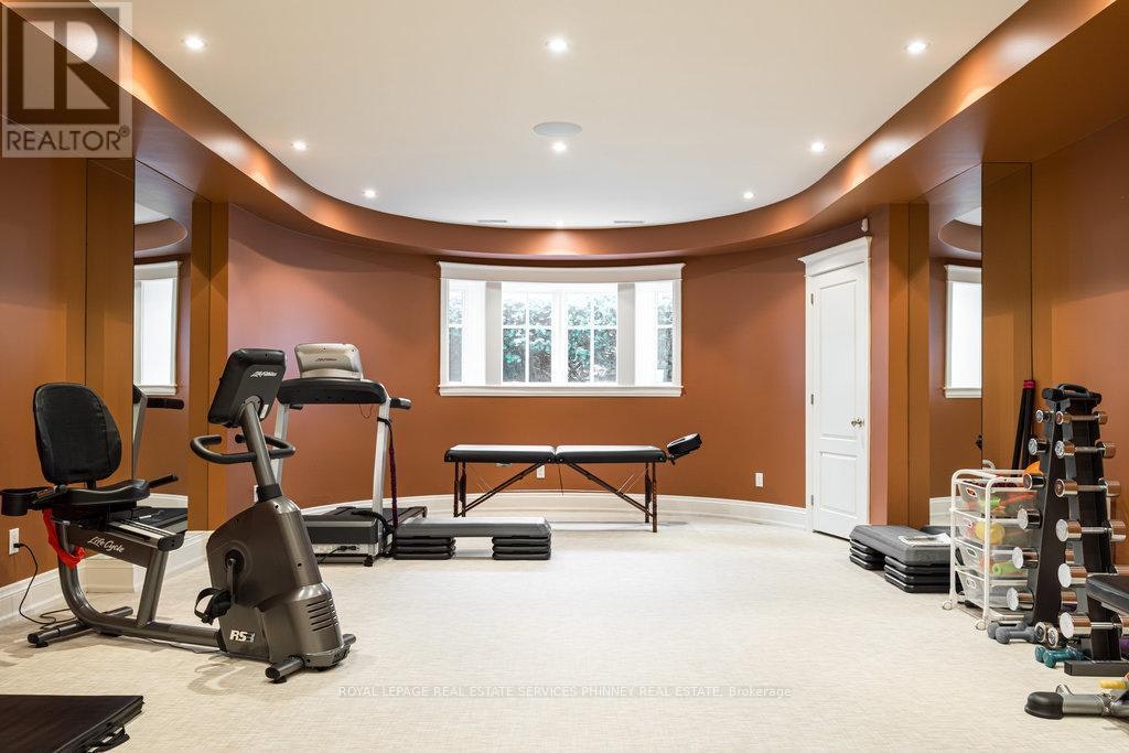 6 Ennisclare Drive W, Oakville, ON, L6J 4N2 - 35