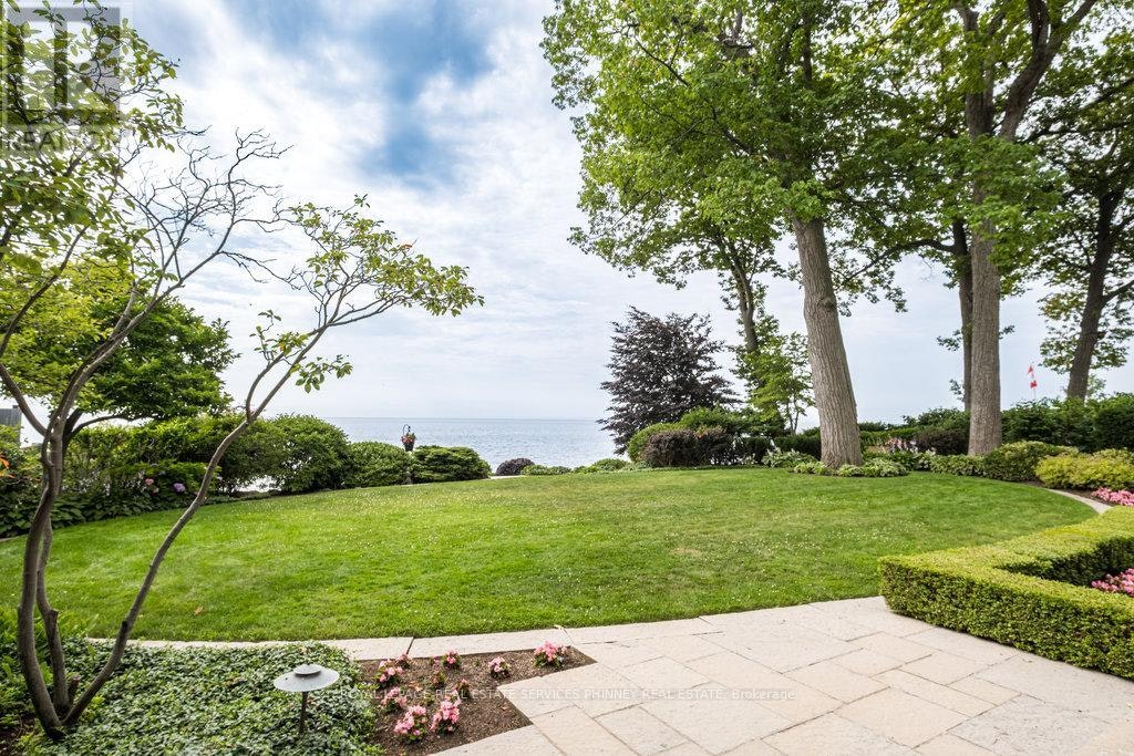 6 Ennisclare Drive W, Oakville, ON, L6J 4N2 - 41