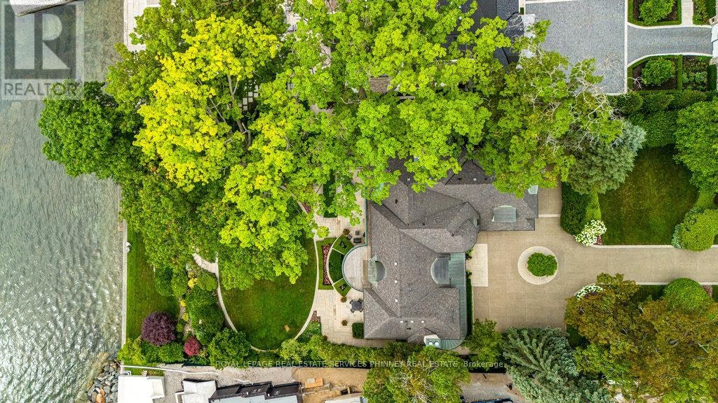 6 Ennisclare Drive W, Oakville, ON, L6J 4N2 - 46
