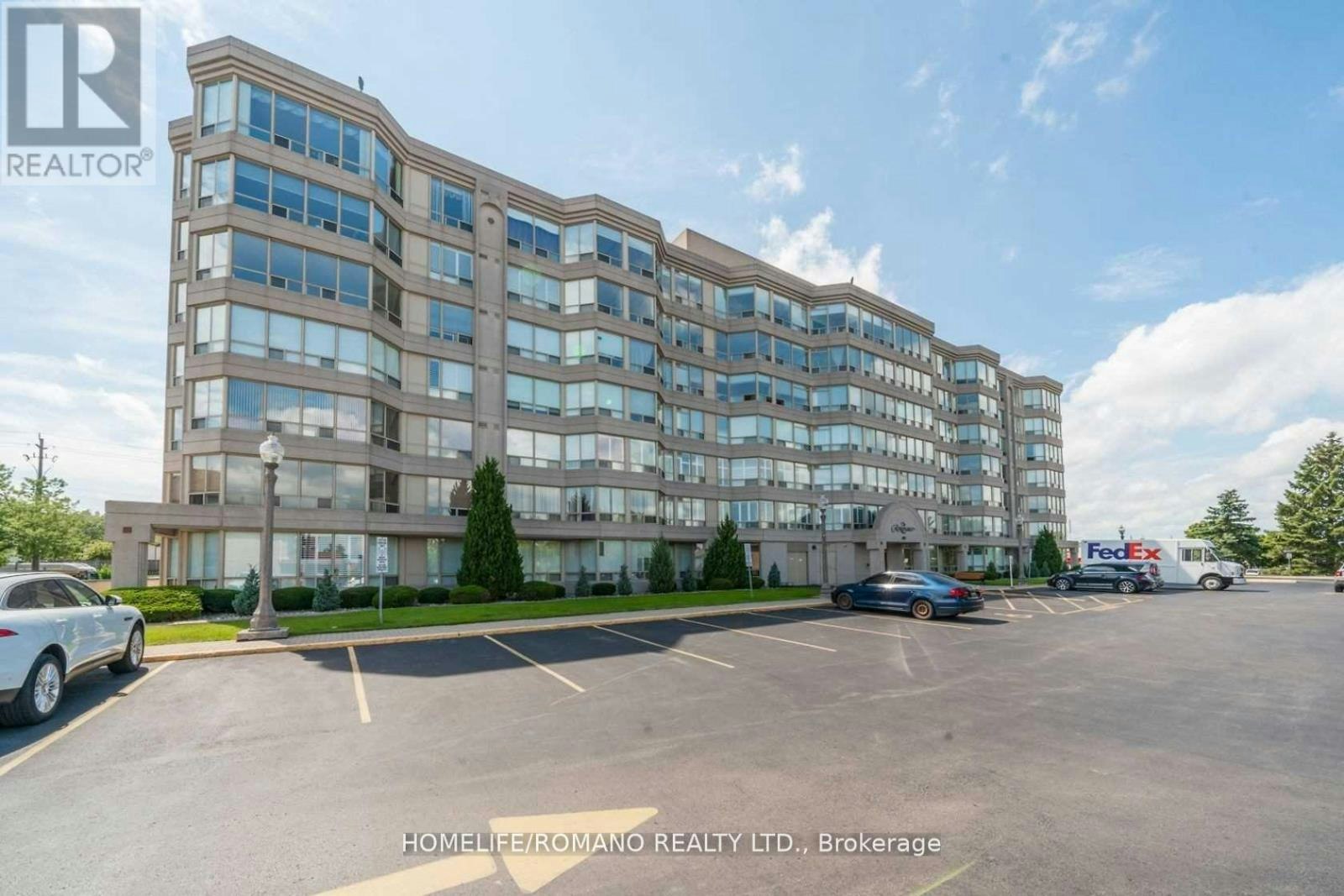 506-495 8 Highway, Hamilton, ON, L8G 5E1