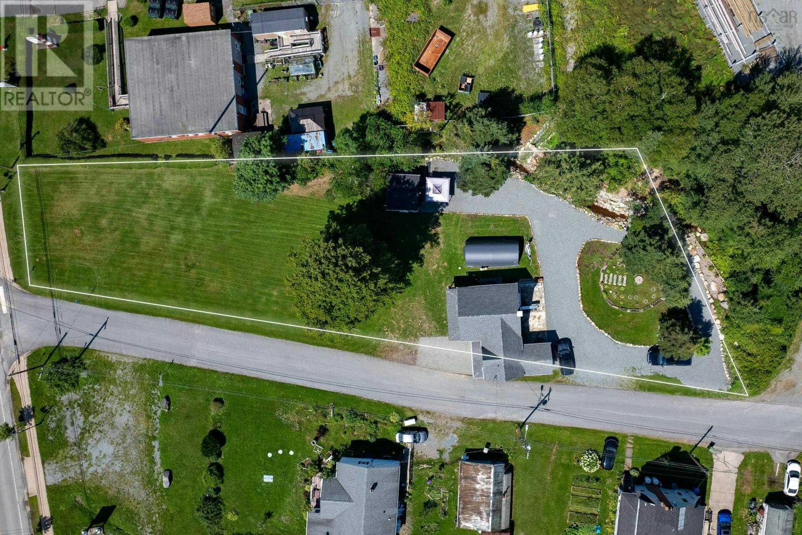 17 Behie Road E, Sheet Harbour, NS, B0J 3H0