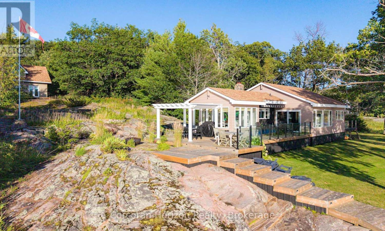 4476 Island 1040/Little Beausoleil Island