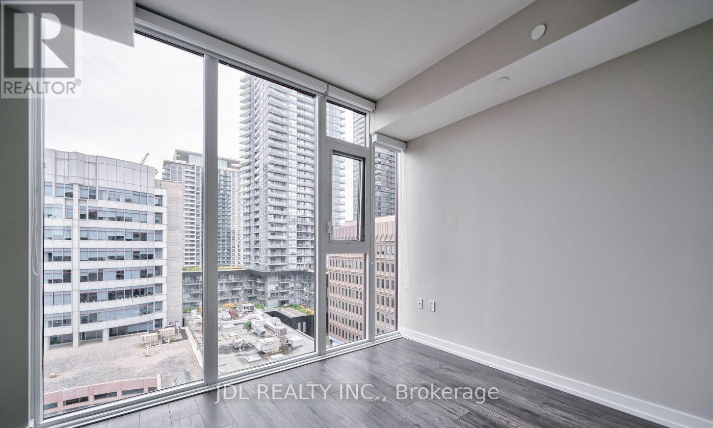 710-33 Helendale Avenue, Toronto, ON, M4R 0A4 - 24