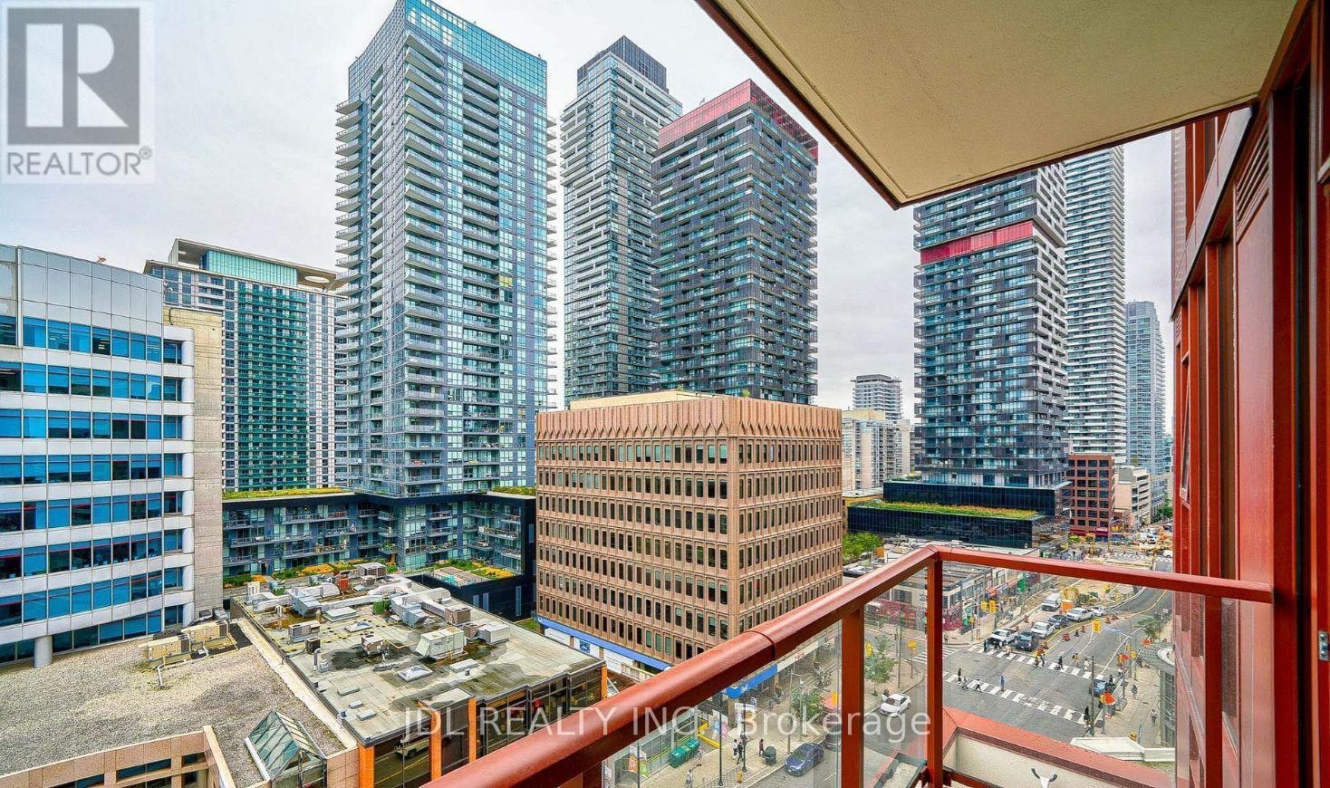 710-33 Helendale Avenue, Toronto, ON, M4R 0A4 - 28